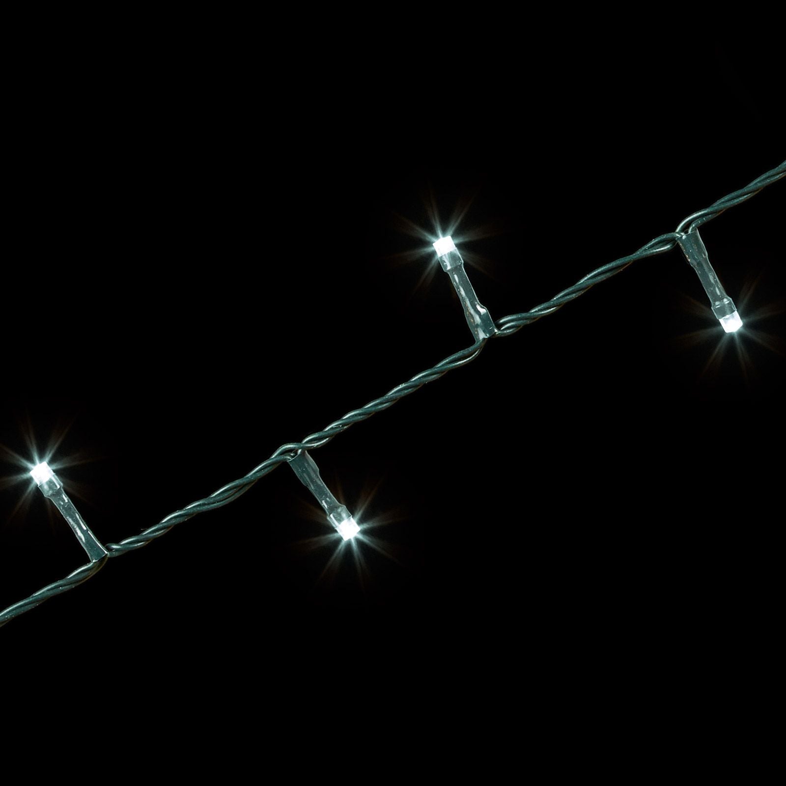 600 LED Christmas Lights (30m Lit Length)
