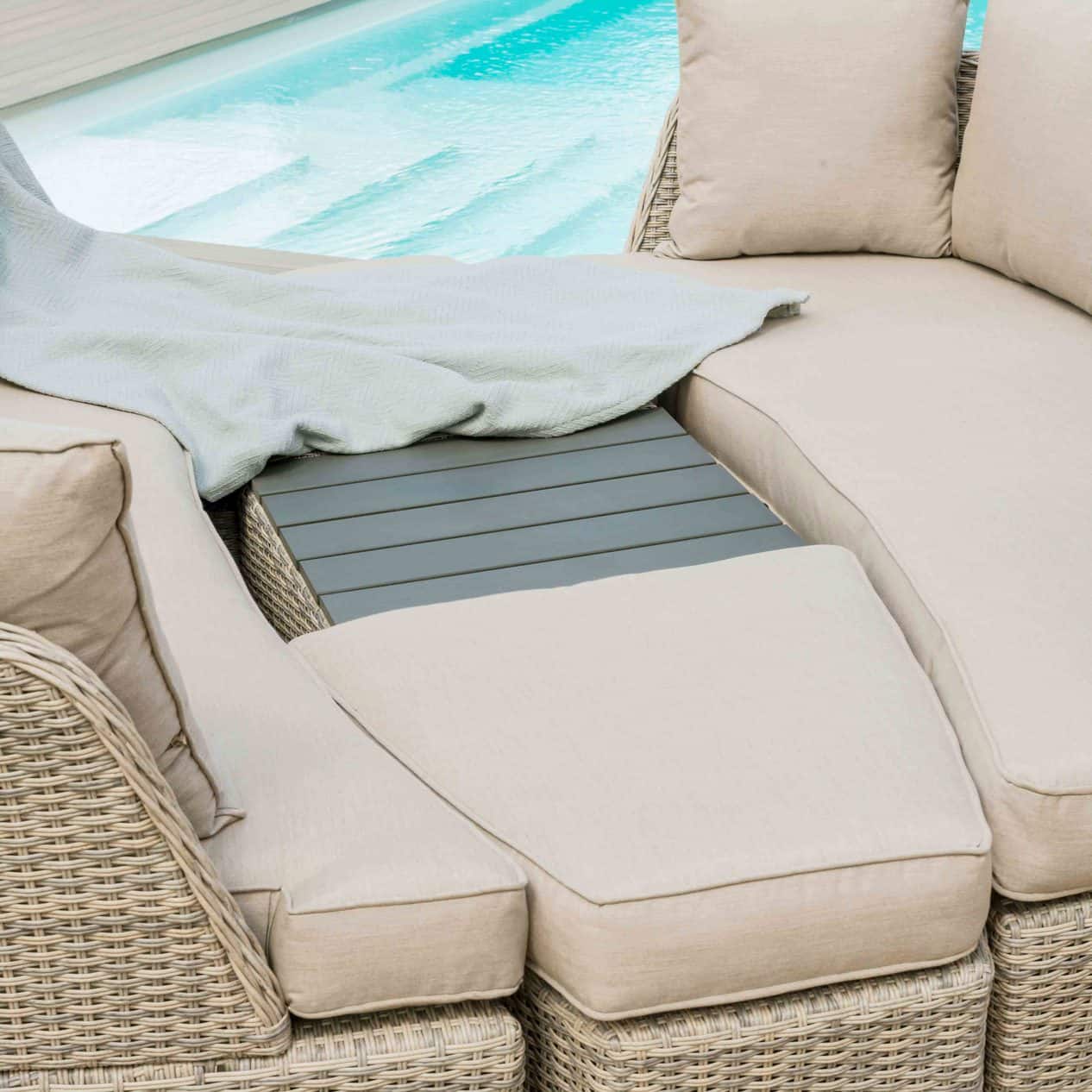 Grey Rattan Daybed