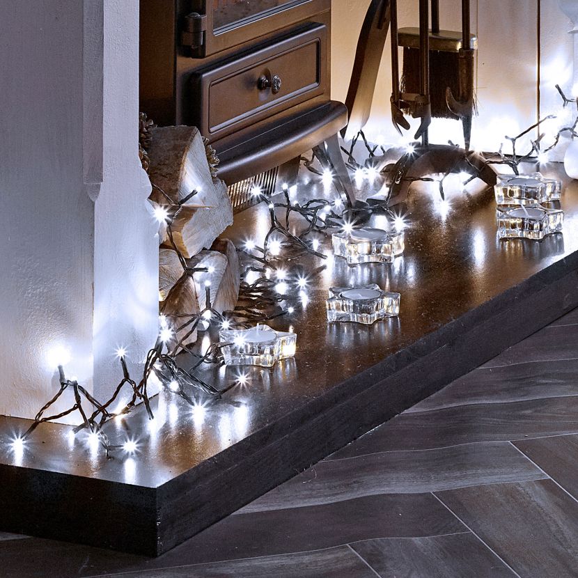 600 LED Christmas Lights (30m Lit Length)