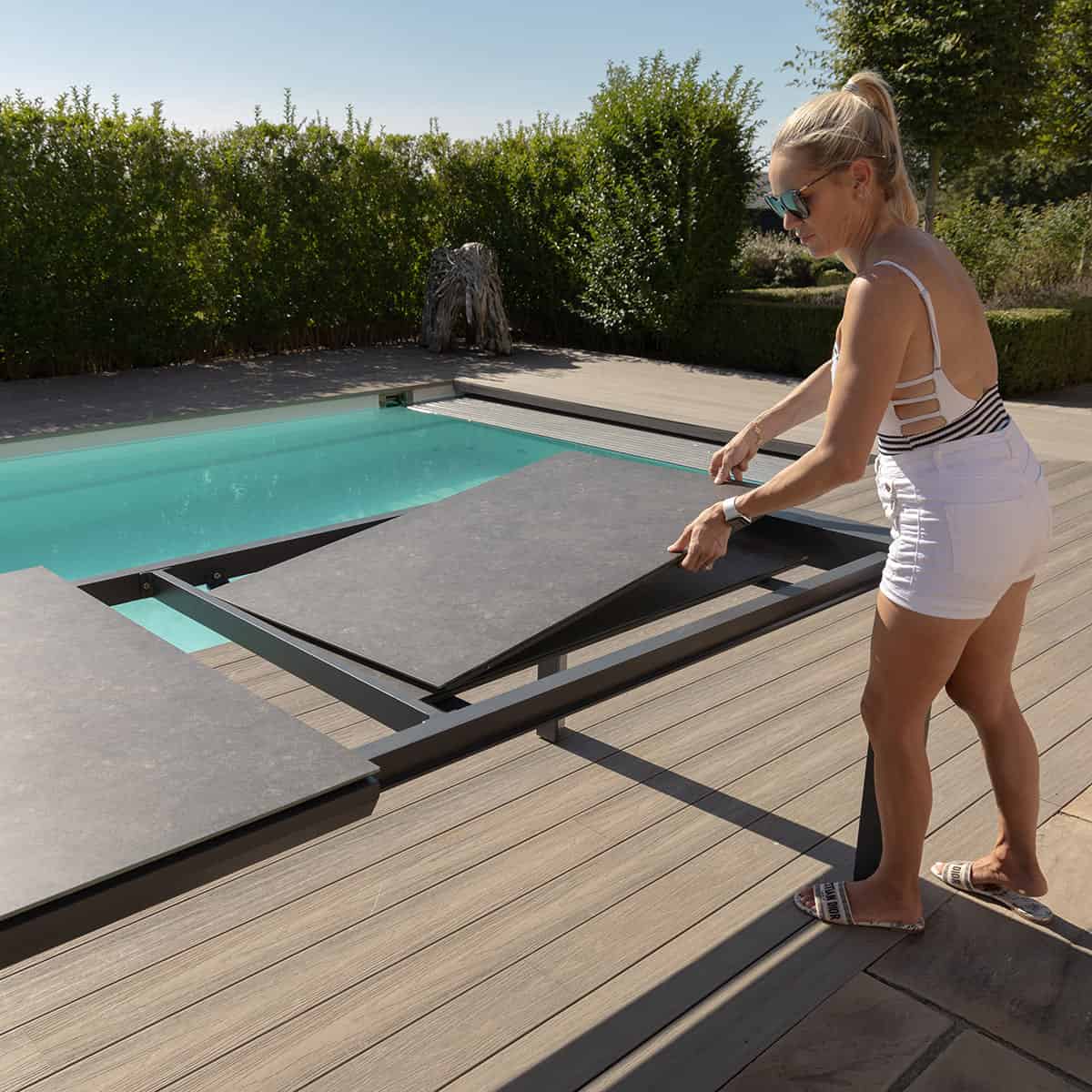 Outdoor Fabric 10 Seat Extending Dining Set