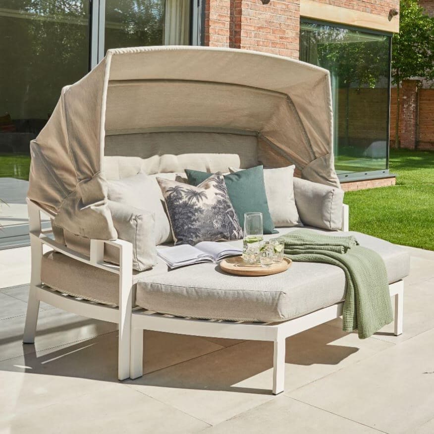 Titchwell grey store corner lounging set