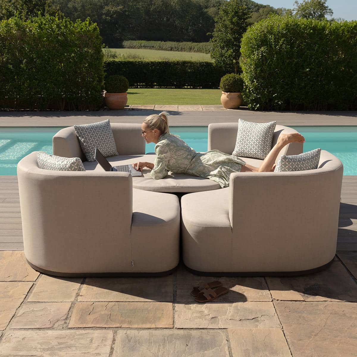Oatmeal fabric outdoor set with four separate chairs #colour_oatmeal