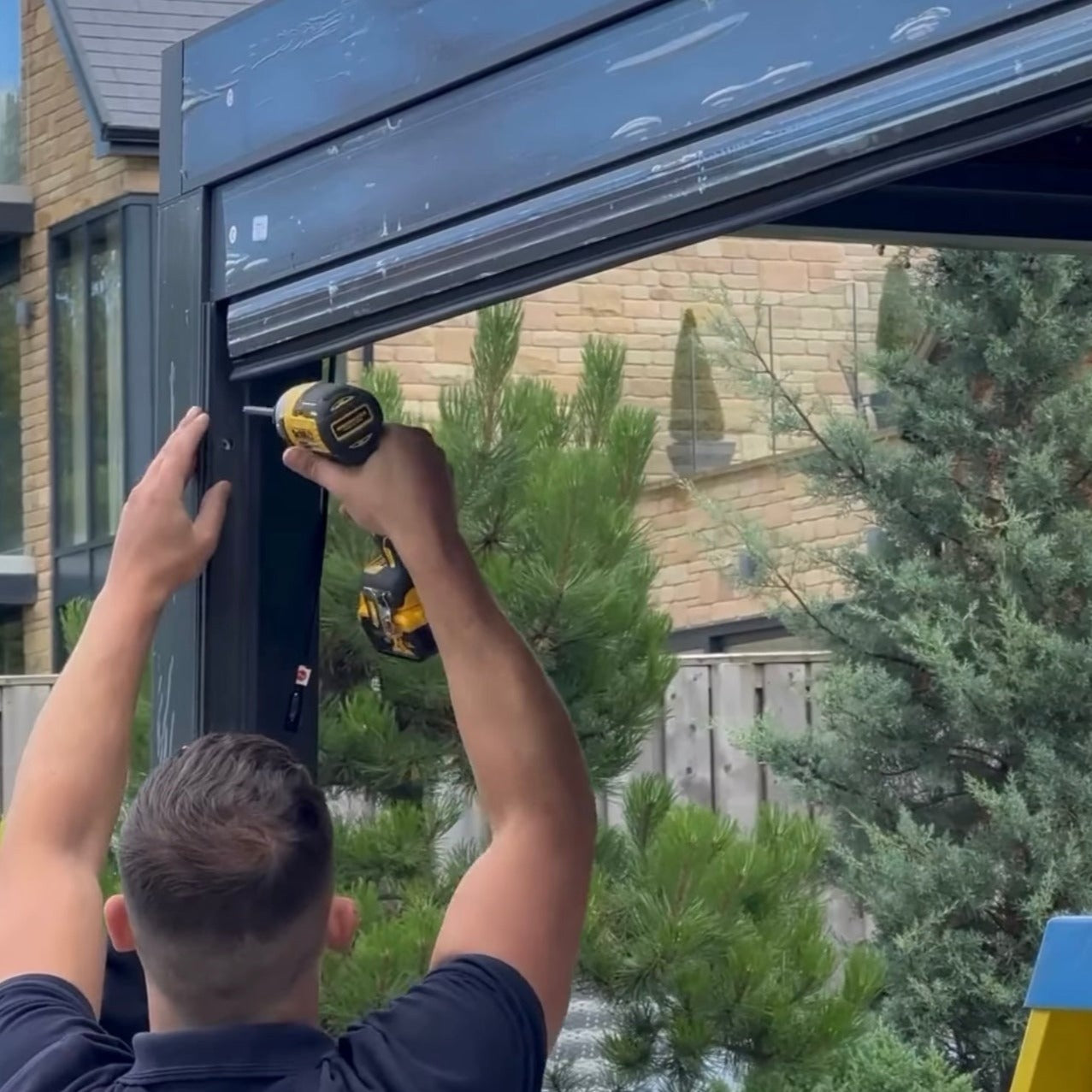 3m x 6m 8 leg Pergola Assembly