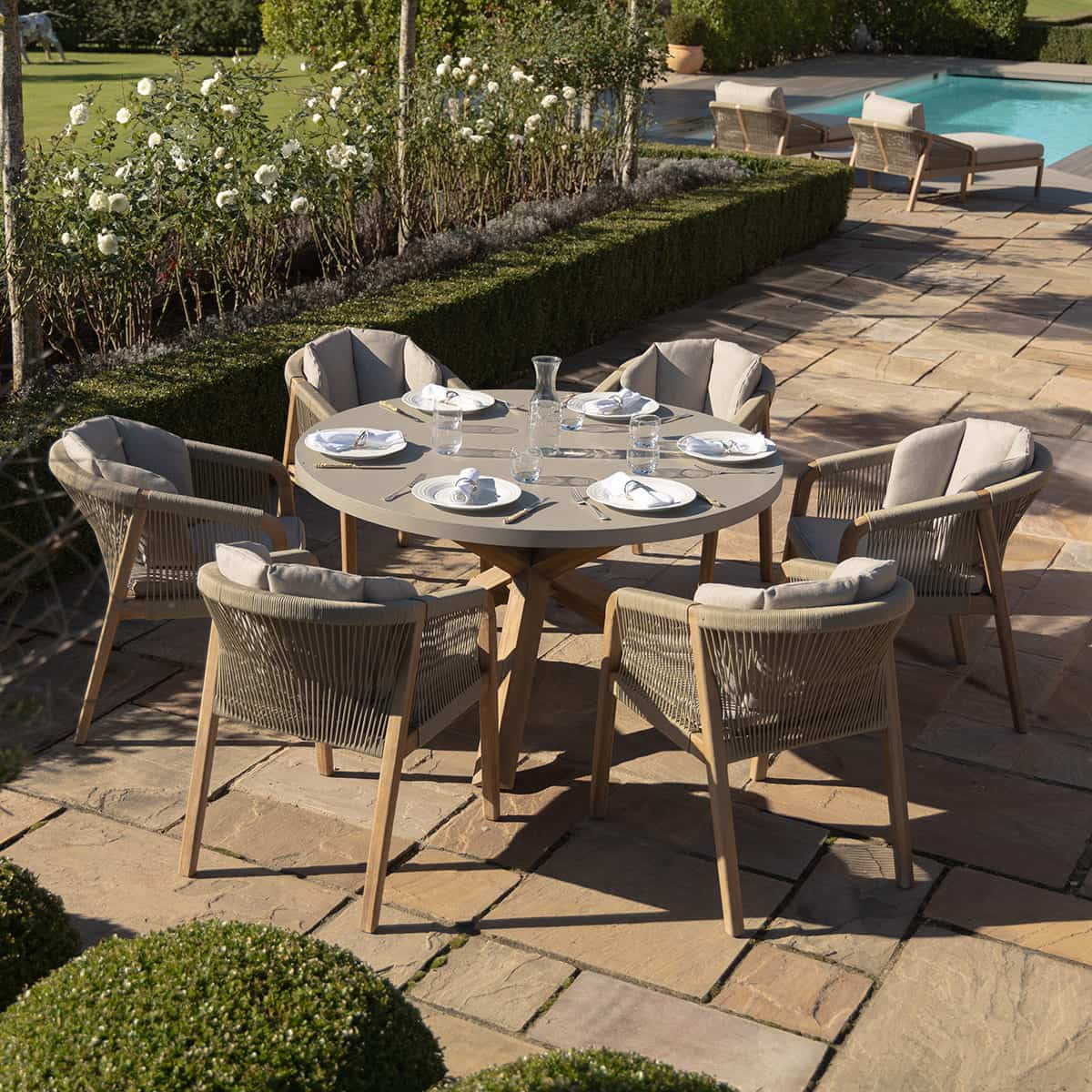 Rope 6 Seat Round Dining Set