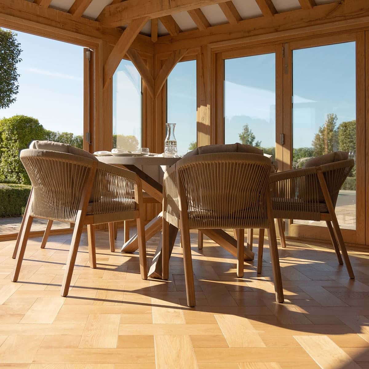 Rope 6 Seat Round Dining Set