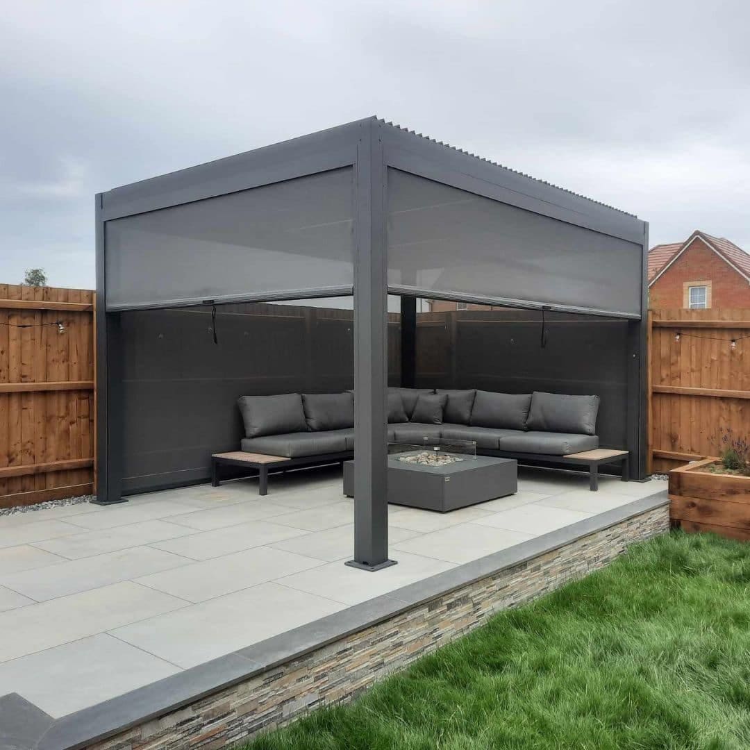 4m Manual Privacy Screen for Neptune Deluxe Pergolas