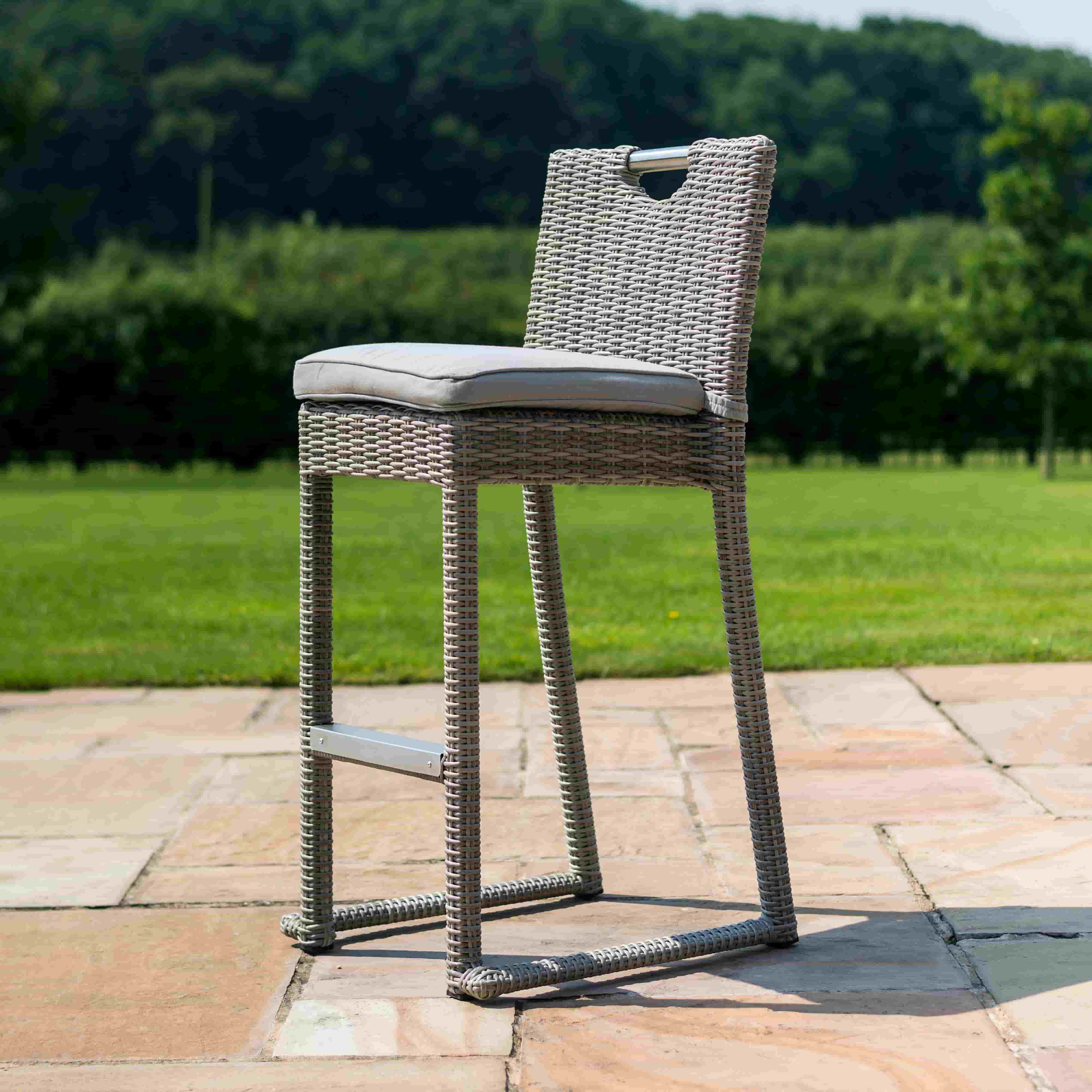 Light grey rattan bar stool