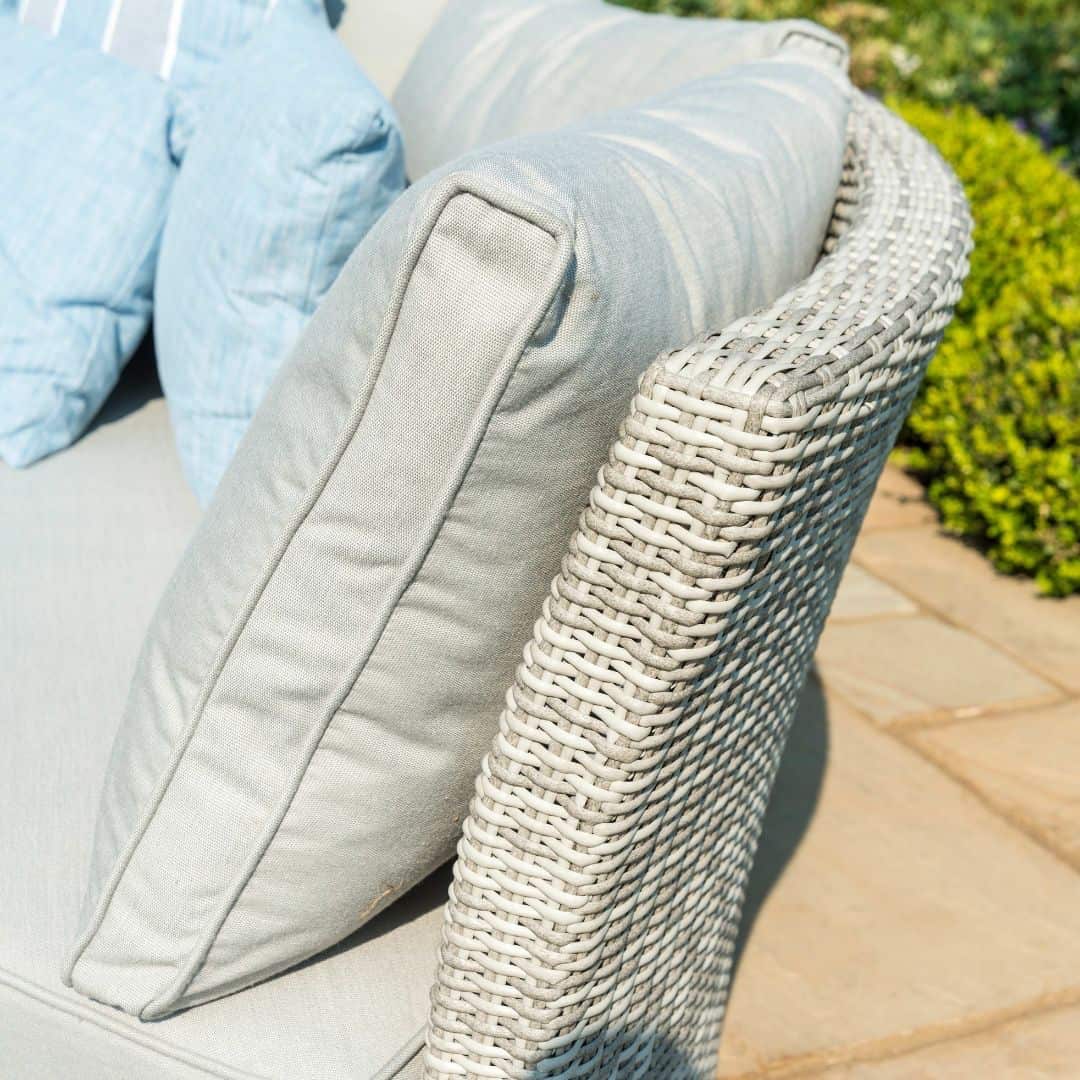Light grey rattan sofa back