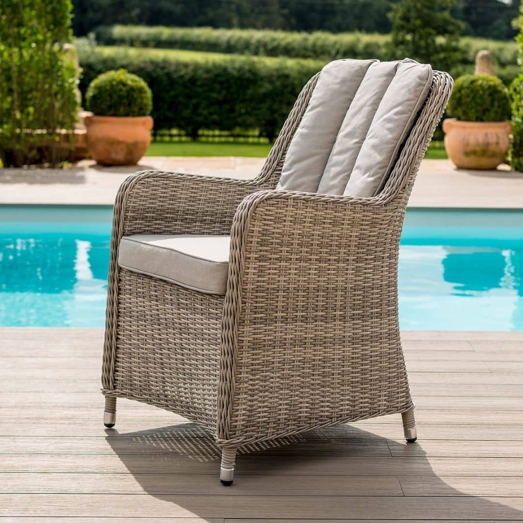Light Grey Rattan 8 Seat Round Fire Pit Dining Set with Lazy Susan
