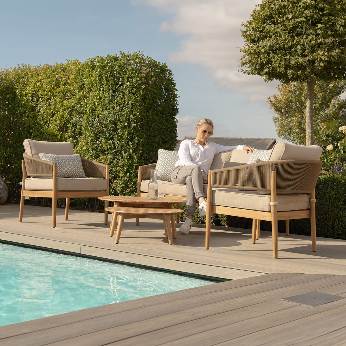 White Glove Assembly