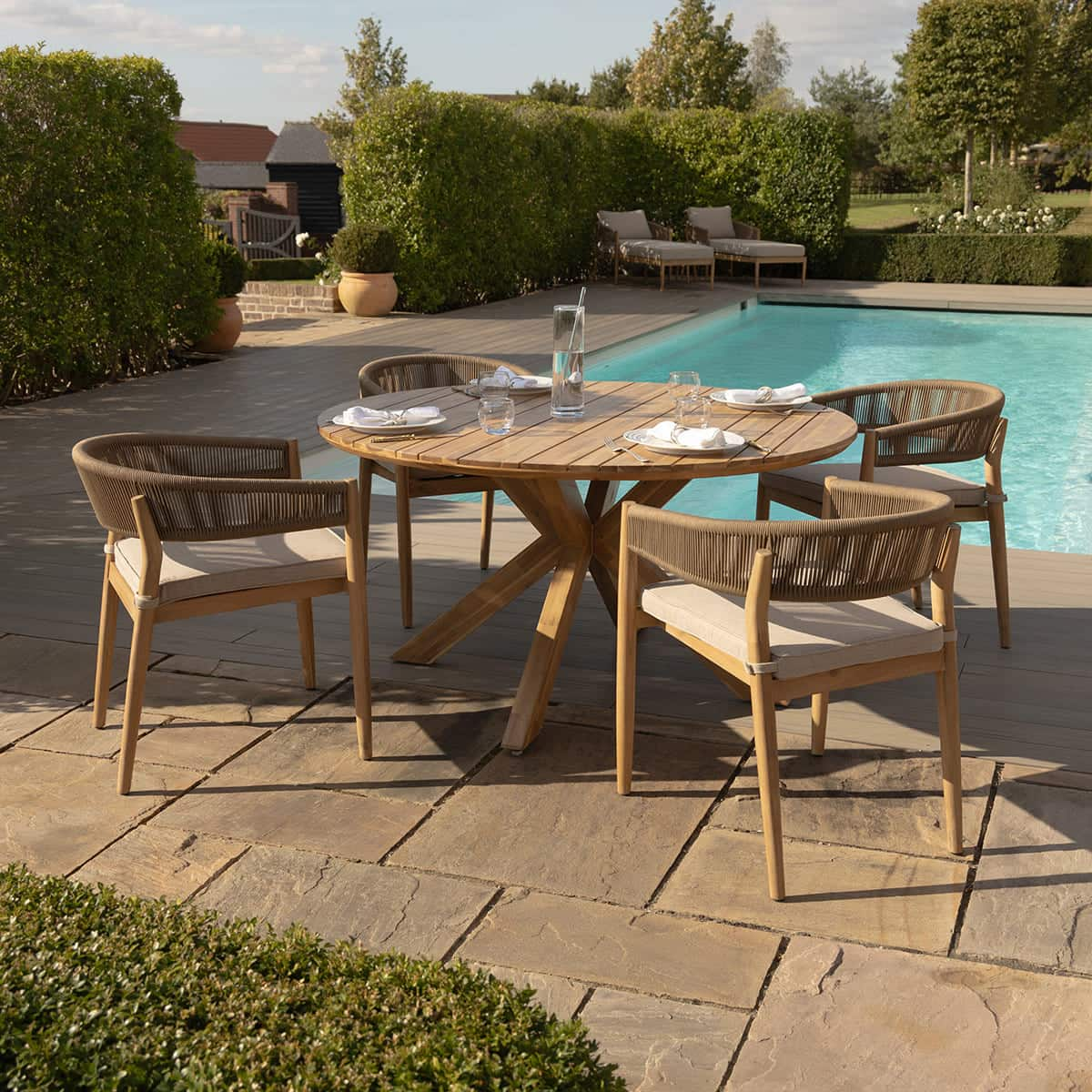 Rope 4 Seat Round Dining Set