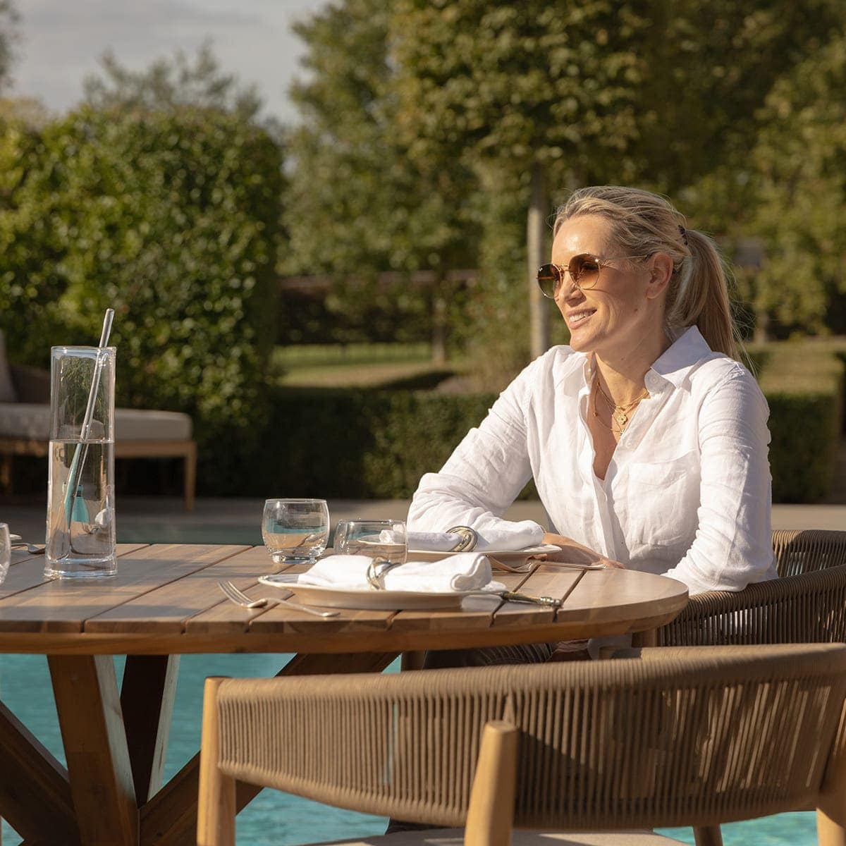 Rope 4 Seat Round Dining Set