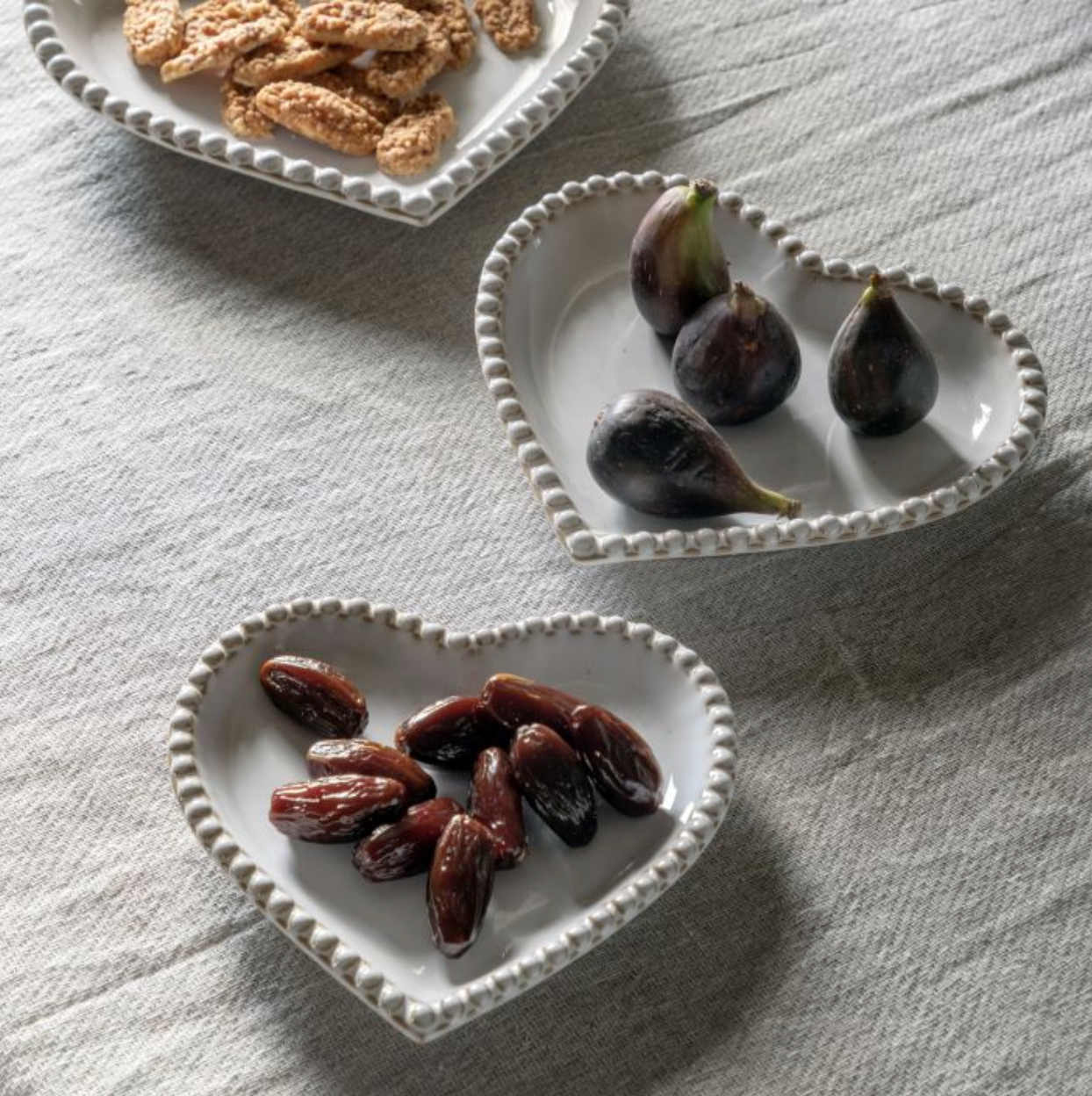Set of 3 Beaded Heart Plates