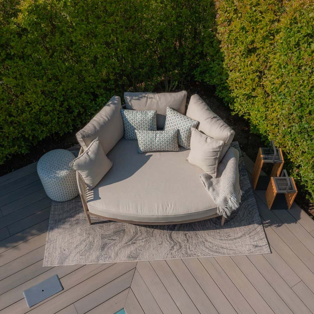 natural linen rope weave outdoor daybed with wood effect aluminium frame