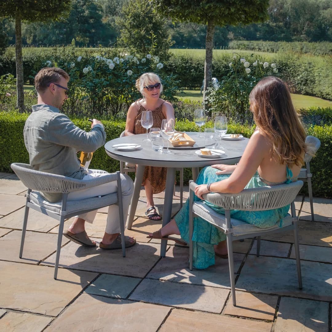 Cool linen Rope 4 Seat Round Dining Set