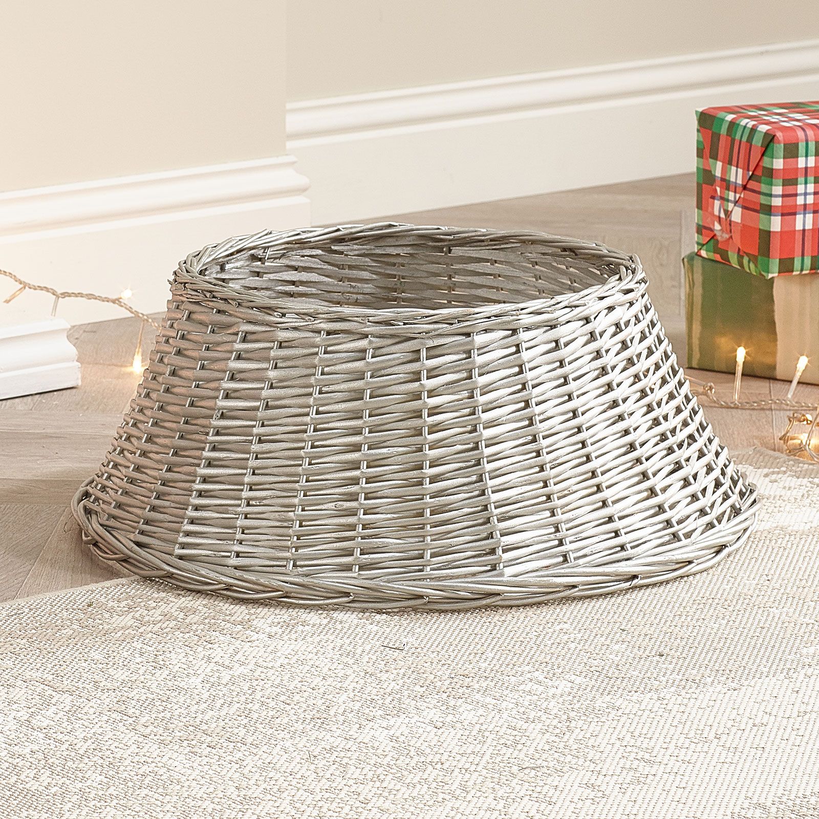 60cm Silver Wicker Skirt