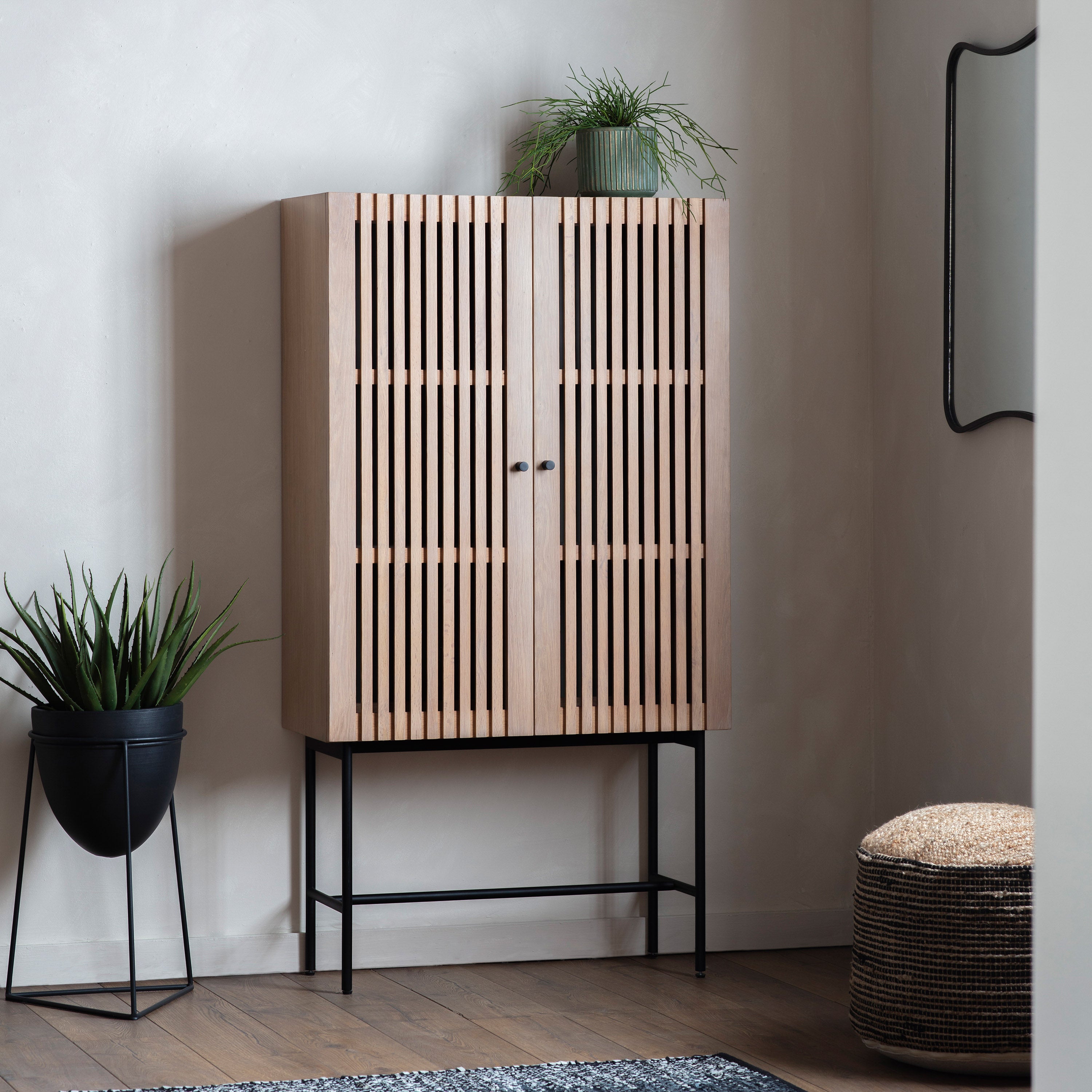 Islington Oak Slatted 2 Door Display Cabinet