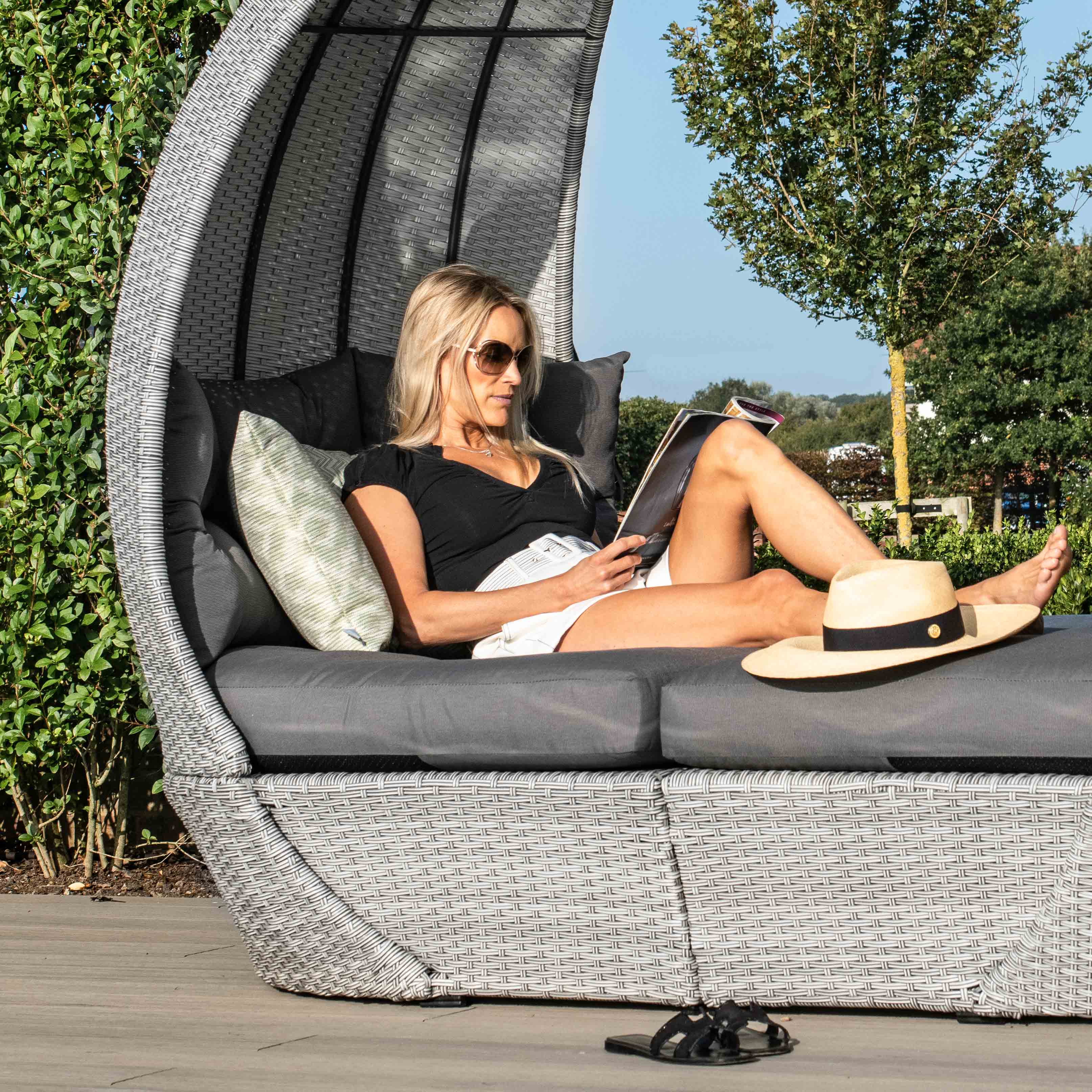 Ascot Grey Rattan Daybed