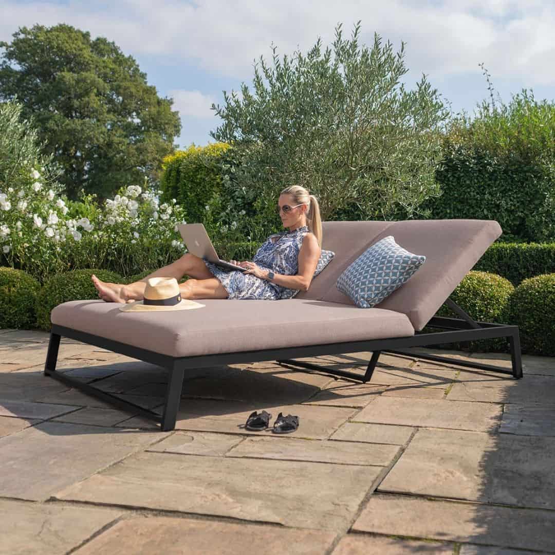 Aluminium and Fabric Double Sunlounger #colour_taupe