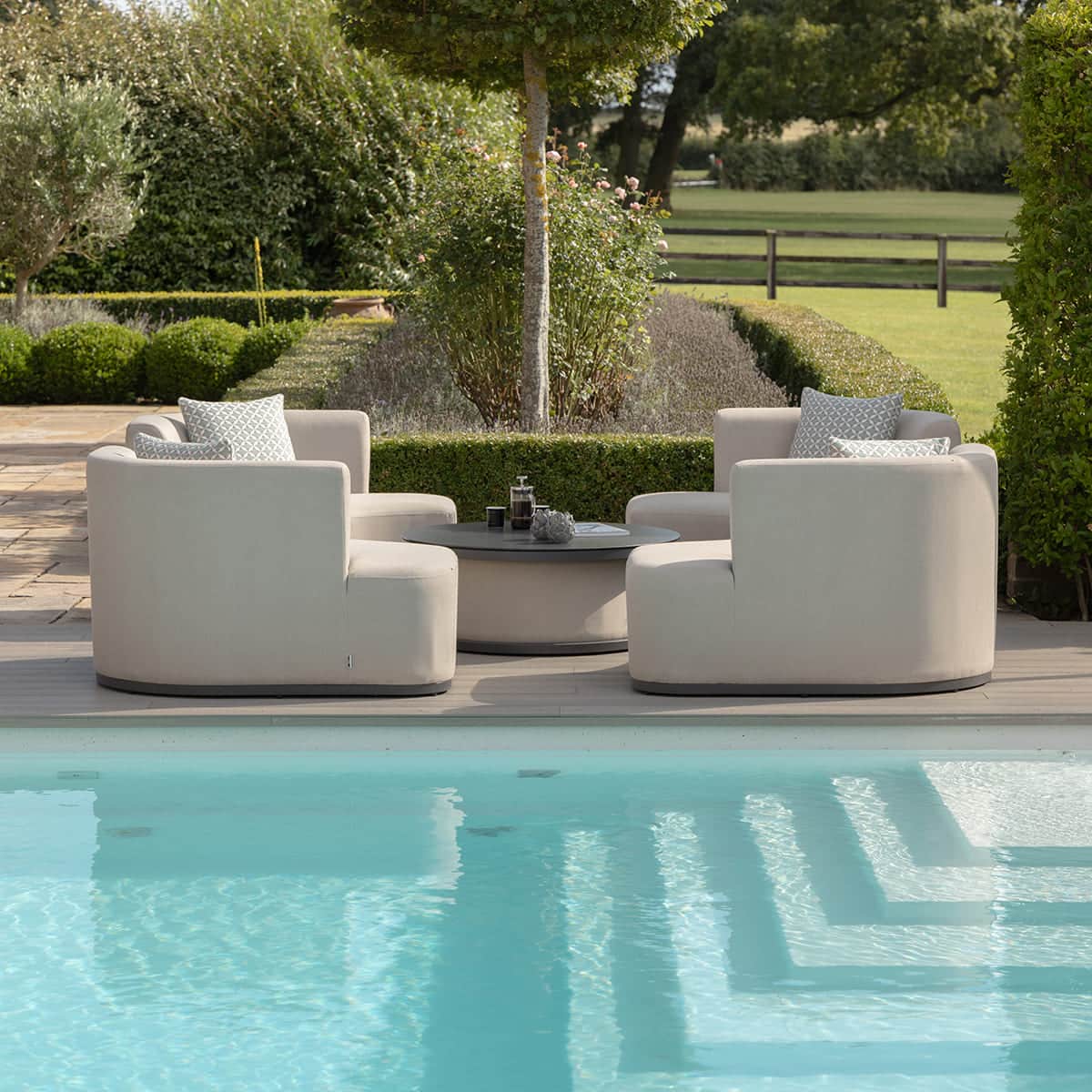Lead chine fabric outdoor set with four separate chairs #colour_lead chine