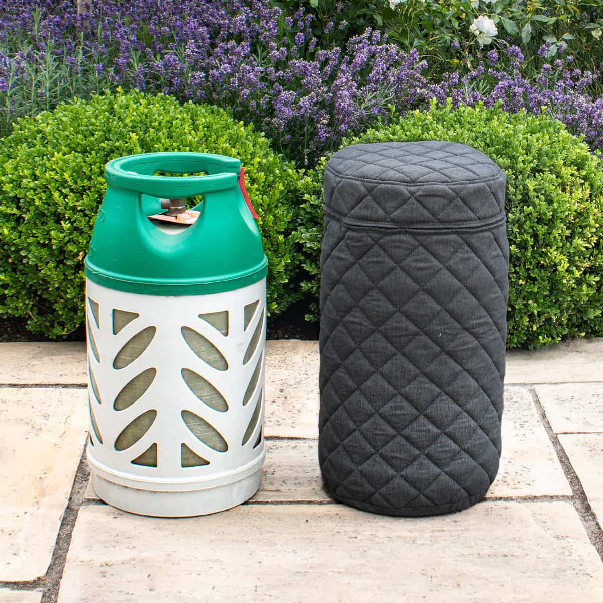 Outdoor Fabric Quilted Gas Bottle Cover 10KG #colour_charcoal