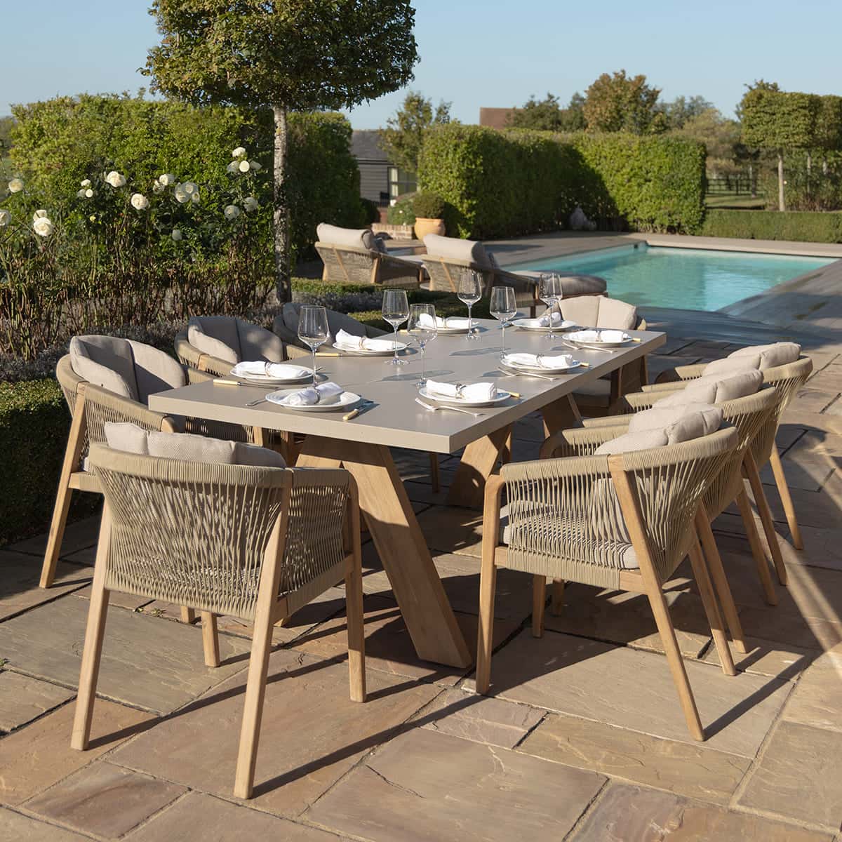 Martinique Seat Rectangular Dining Set