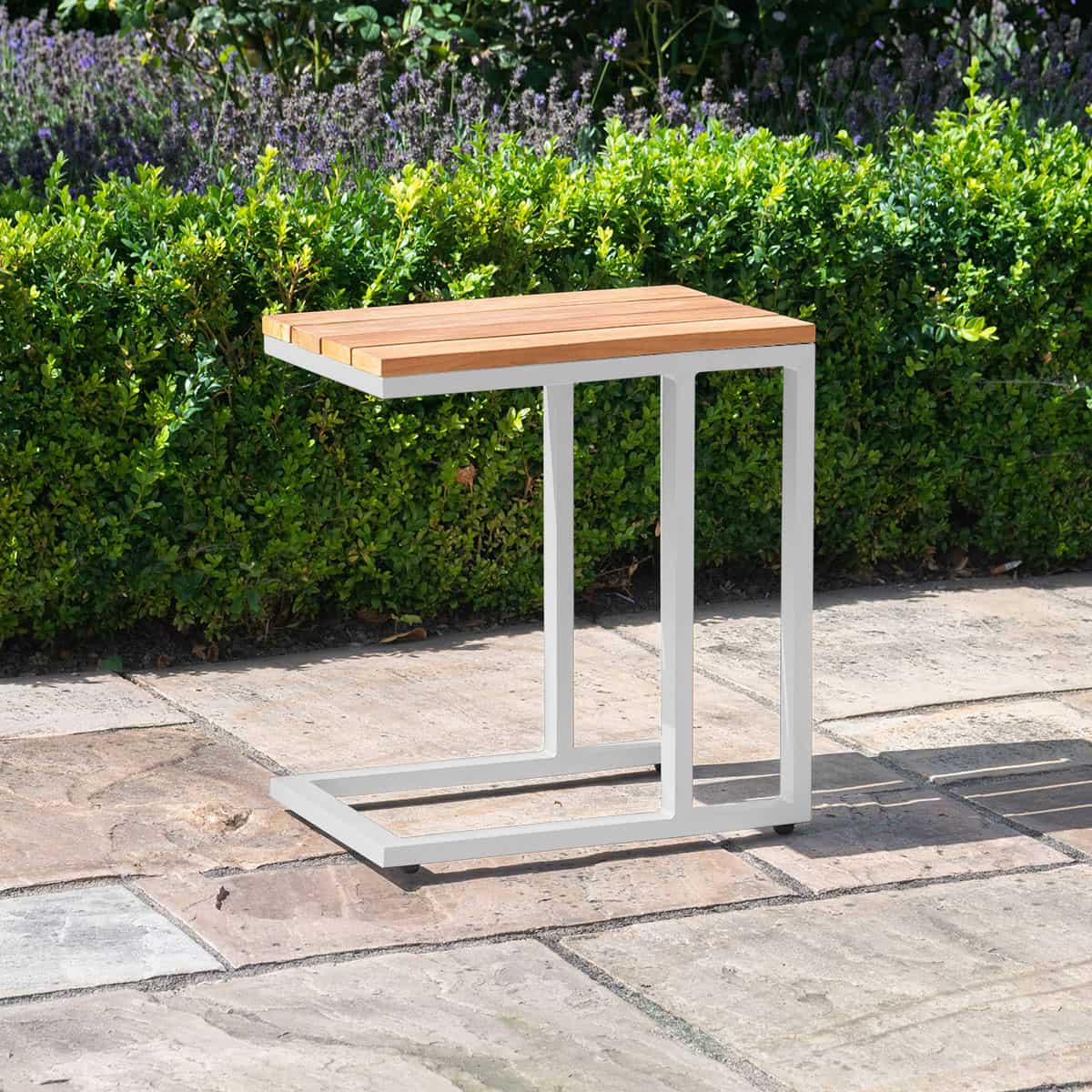 Aluminium u-shaped side table with teak table top #colour_white