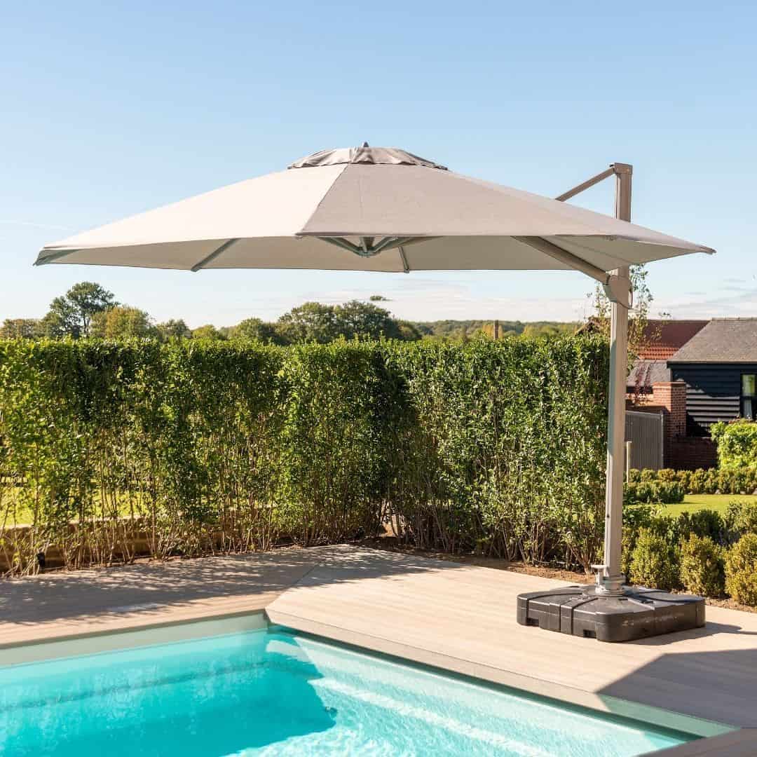 Taupe 3.5m round parasol #colour_taupe